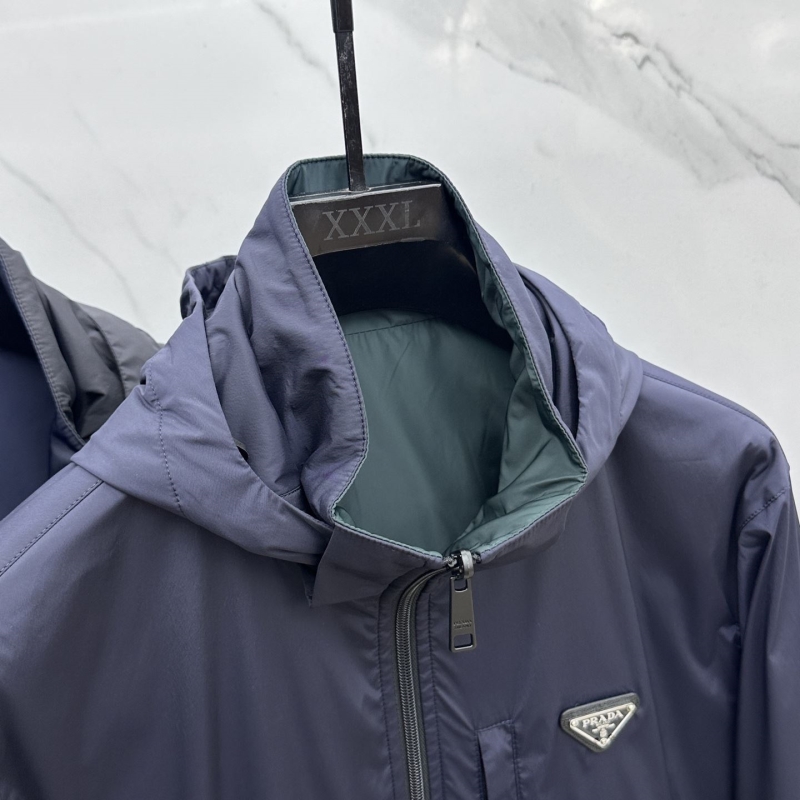 Pra*a outwear